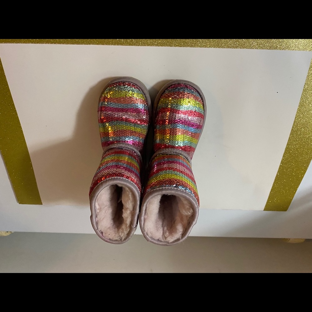Rainbow color UGG boots for girls